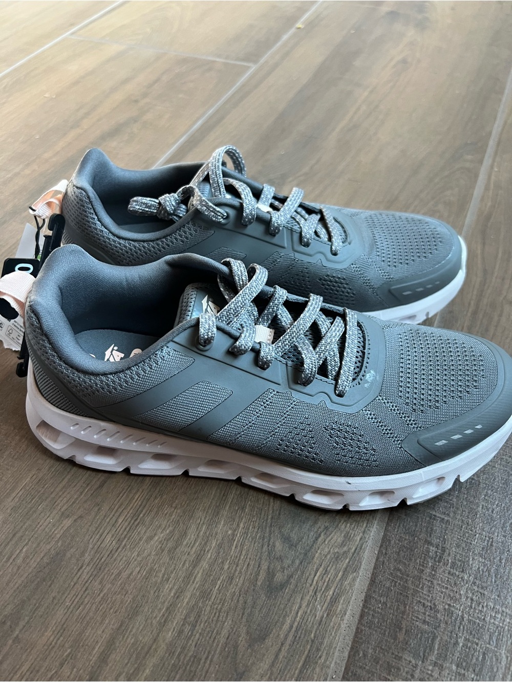 Avia Women's Runner Shoe size 10 NWT $20 - Picture 3 of 4